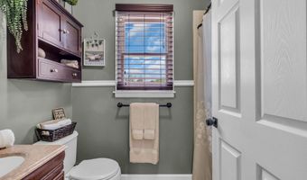 220 Edward Ave, Bayville, NJ 08721