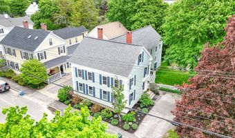 1059 Washington St, Bath, ME 04530