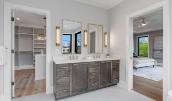 809 N KENMORE St, Arlington, VA 22201