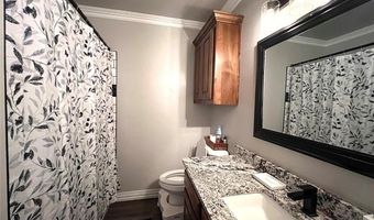 701 Lampton Ln, McAlester, OK 74501