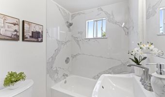 897 Oak St, Alameda, CA 94501