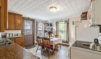 423 E Alburgh Rd, Alburgh, VT 05440