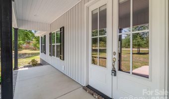 939 Old Stagecoach Rd, Camden, SC 29020