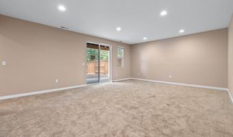12135 SW SILVERTIP St, Beaverton, OR 97007