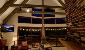 9503 N Smedley Rd, Bloomingdale, IN 47832