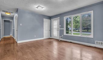 32 1st St, Barnegat, NJ 08005