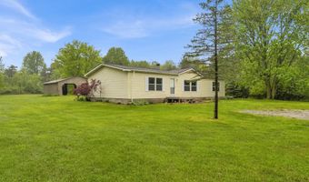2100 Rowe, Applegate, MI 48401
