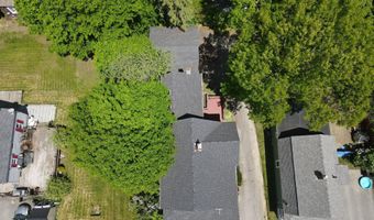 19 Russell St, Bangor, ME 04401