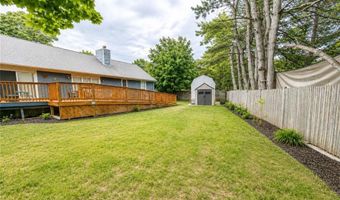 3 Meadow Cir, Barrington, RI 02806
