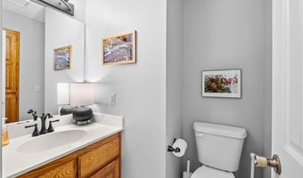 3211 Cardinal Creek Cir A & B, Bentonville, AR 72712