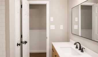 814 Cedar Springs Rd, Athens, TN 37303