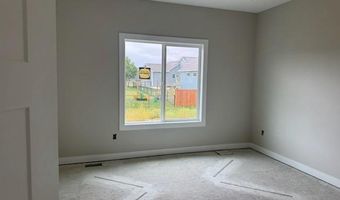 5428 Greene St, Ames, IA 50014