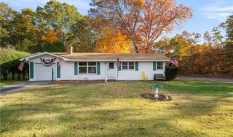 86 Forestdale Dr, Cumberland, RI 02864