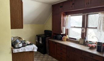618 DELEGLISE St, Antigo, WI 54409