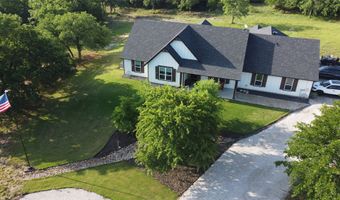 165 Rolling Bend Rd, Alvord, TX 76225