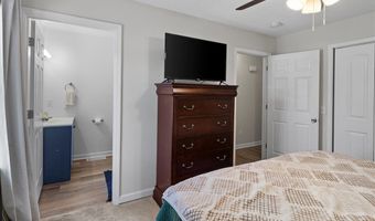 137 Fullers Way, Aberdeen, NC 28315