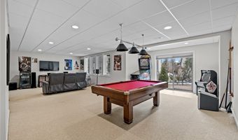 585 Burgess Cir, Aurora, OH 44202