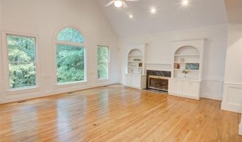 5404 Chaversham Ln, Peachtree Corners, GA 30092