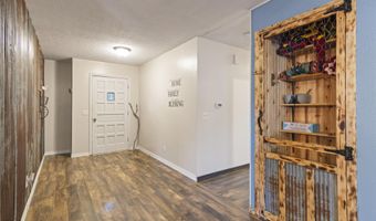 1307 S Washington Ave, Aurora, MO 65605