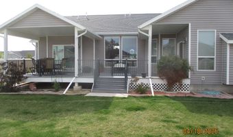 5002 Cassie Dr, Chubbuck, ID 83202