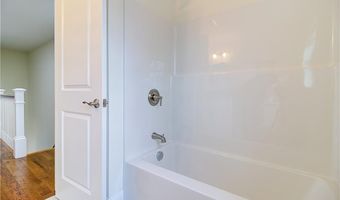26 Kensington Way, Johnston, RI 02919