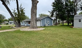 203 12th Ave, Britton, SD 57430