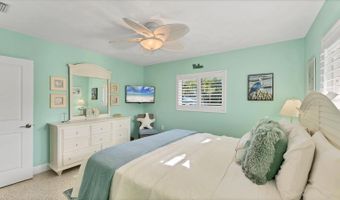 154 CRESCENT Dr, Anna Maria, FL 34216