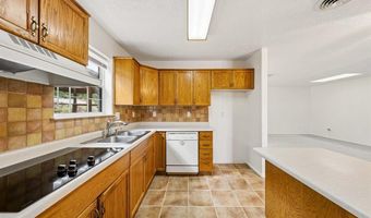 608 Anasazi Dr, Aztec, NM 87401