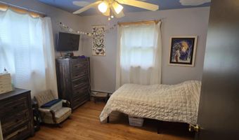 241 N Lawn St, Alpena, MI 49707