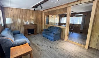 127 Merrymeeting Ln, Alton, NH 03809