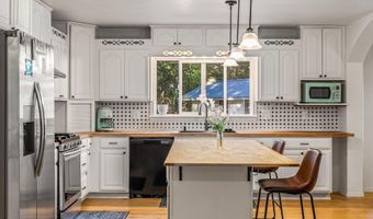 883 Mountain View Rd, Clark Fork, ID 83811