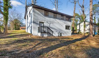 140 Merlin Dr, Athens, GA 30606