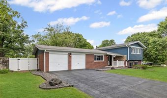 4301 Chantel Dr, Alton, IL 62002