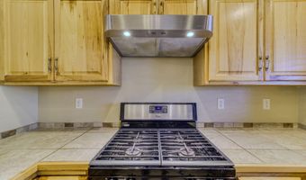 935 Glen Dr, Bullhead City, AZ 86442