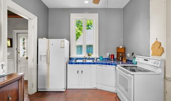 215 N Cedar St, Allegan, MI 49010