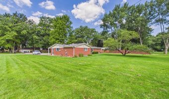2400 Anthony Dr, Anderson, IN 46012
