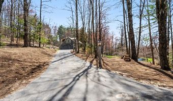 19 Highland Dr, Amherst, NH 03031
