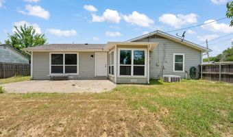 111 W Shelton St, Alvarado, TX 76009