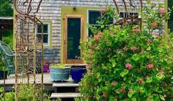 137 Pleasant Valley Rd, Brattleboro, VT 05301