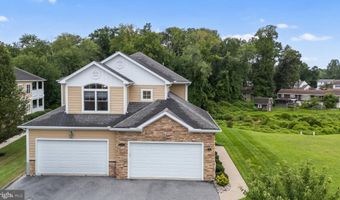 1194 DEATS Dr, Dover, DE 19904