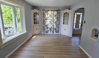 254 Center St, Auburn, IN 46706