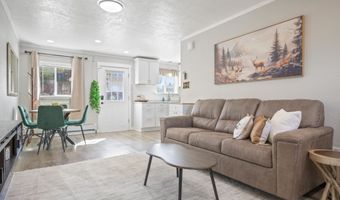 1105 1107 S Chestnut St, Casper, WY 82601