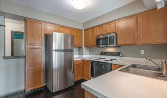 3088 Village Cir, Ann Arbor, MI 48108