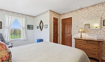 61 Pond Rd, Albion, ME 04910