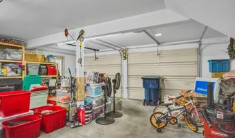 71 OBSIDIAN Dr, Chambersburg, PA 17202