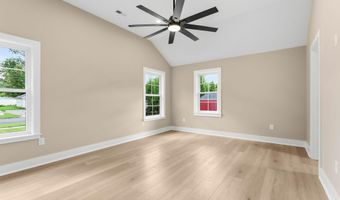 205 E MERCHANT St, Audubon, NJ 08106