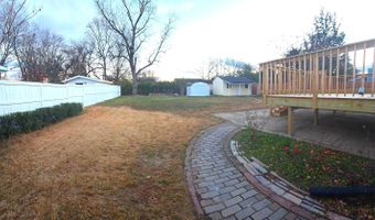 4813 LAWRENCE St, Alexandria, VA 22309