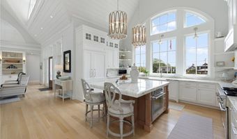 309 Ocean Rd, Narragansett, RI 02882