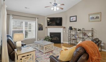 191 Gossamer Dr, Boiling Springs, SC 29316