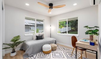 1237 Nanialii St, Kailua, HI 96734